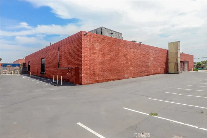 13813 S Main Street, Los Angeles, California 90061