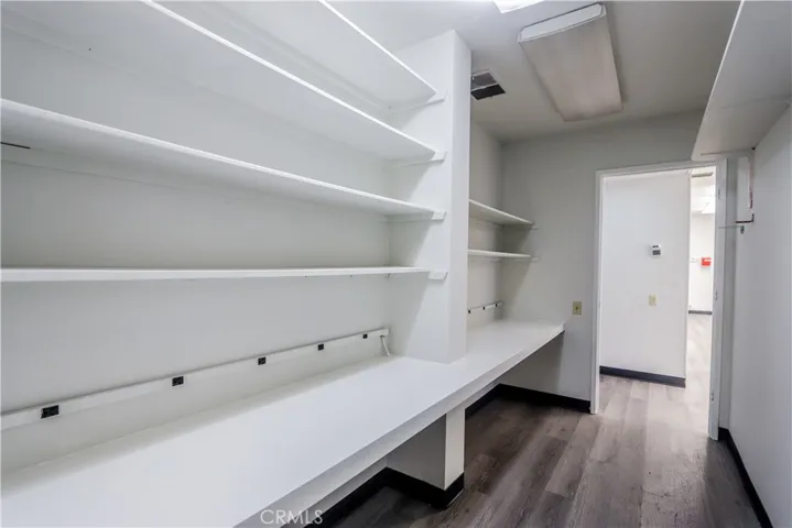 13813 S Main Street, Los Angeles, California 90061