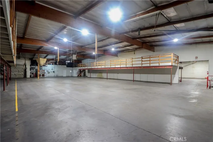 13813 S Main Street, Los Angeles, California 90061