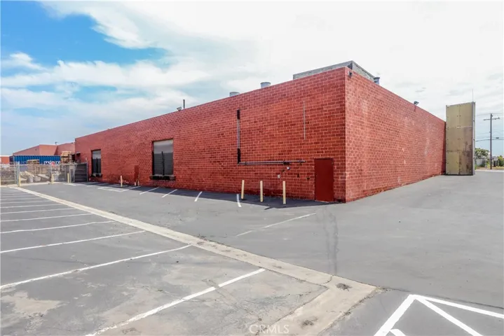 13813 S Main Street, Los Angeles, California 90061