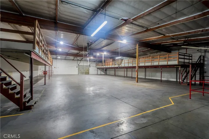 13813 S Main Street, Los Angeles, California 90061