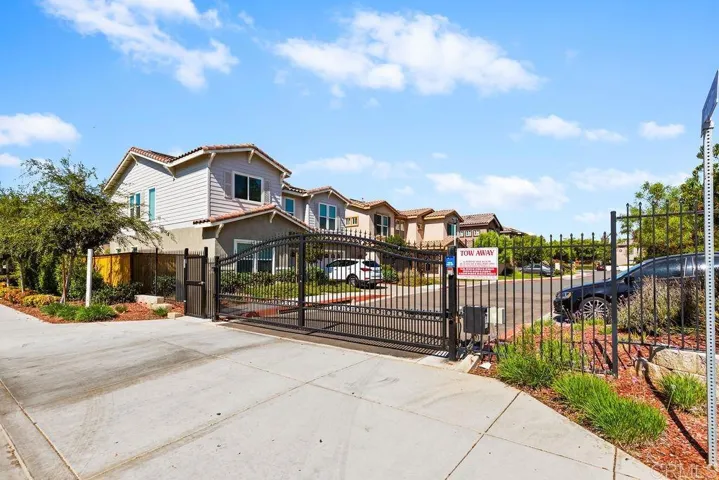 748 Lincoln Place, El Cajon, California 92020