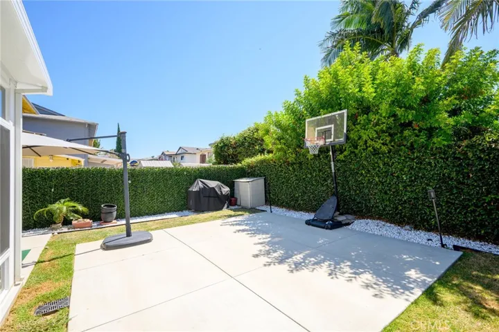 17417 Bauchard Court, Carson, California 90746