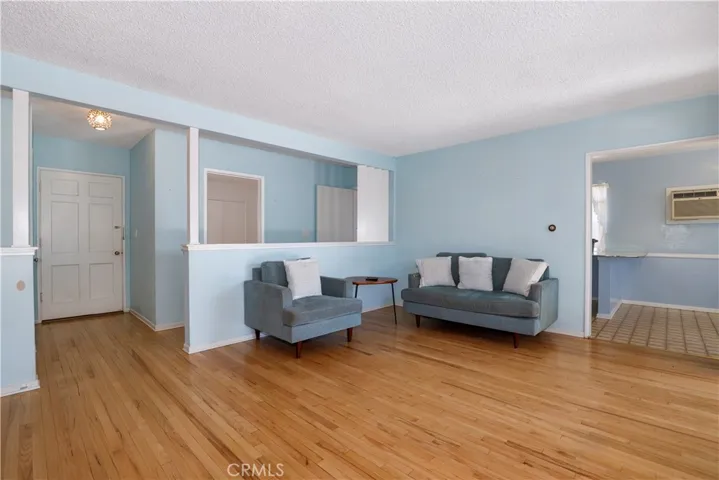 9059 Vena Avenue, Arleta, California 91331