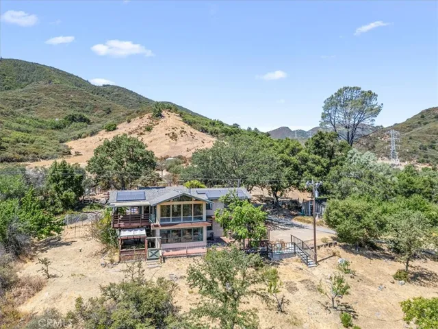 8750 Tassajara Creek Rd., Santa Margarita, California 93453