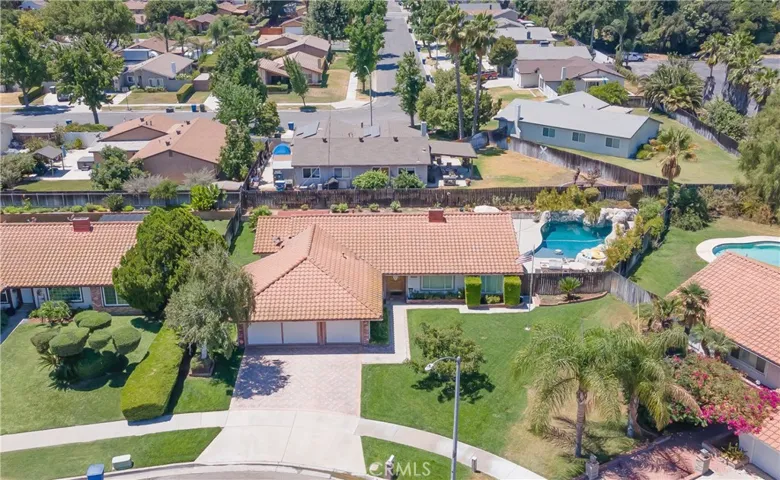 6345 Foster Drive, Riverside, California 92506
