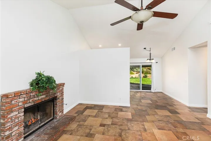 42057 Roanoake Street, Temecula, California 92591