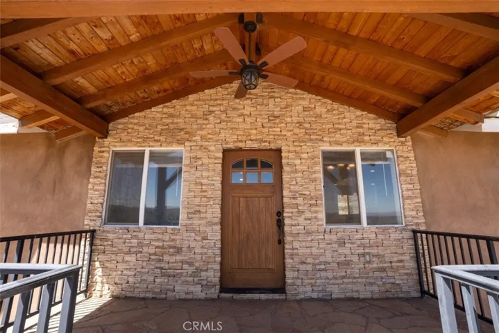 12610 Pallet Mesa Road, Pearblossom, California 93553