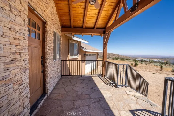12610 Pallet Mesa Road, Pearblossom, California 93553