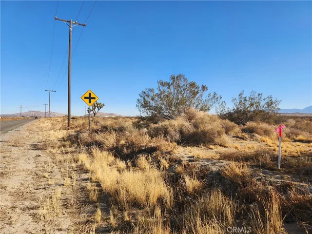 8 Ac Ave K, Lancaster, California 93535