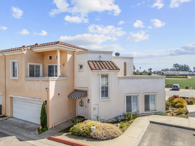 1262 Aberdeen Court, Grover Beach, California 93433