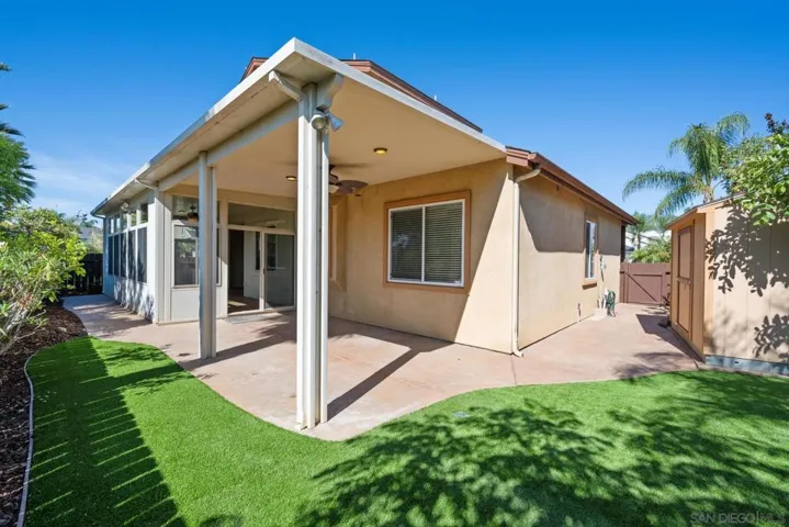 1030 Princess Kyra Place, Escondido, California 92029