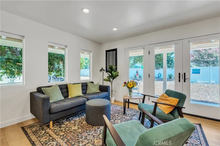 499 Kenoak, Pomona, California 91768