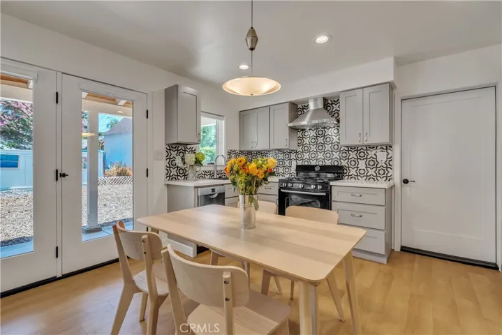 499 Kenoak, Pomona, California 91768