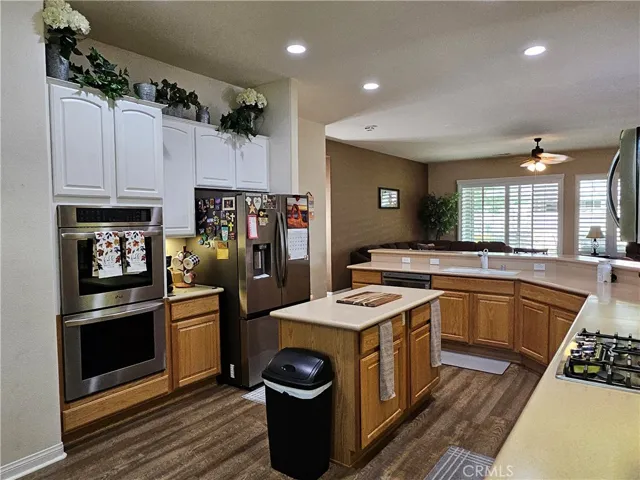 19544 Valley Court, Apple Valley, California 92308