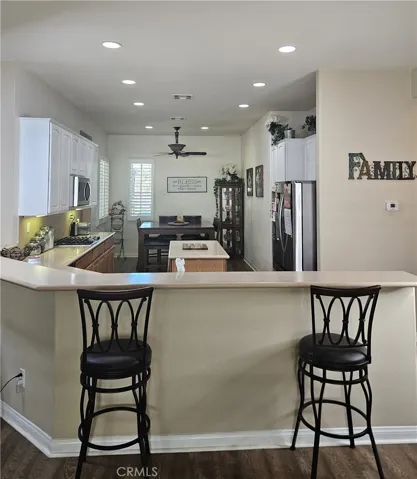 19544 Valley Court, Apple Valley, California 92308