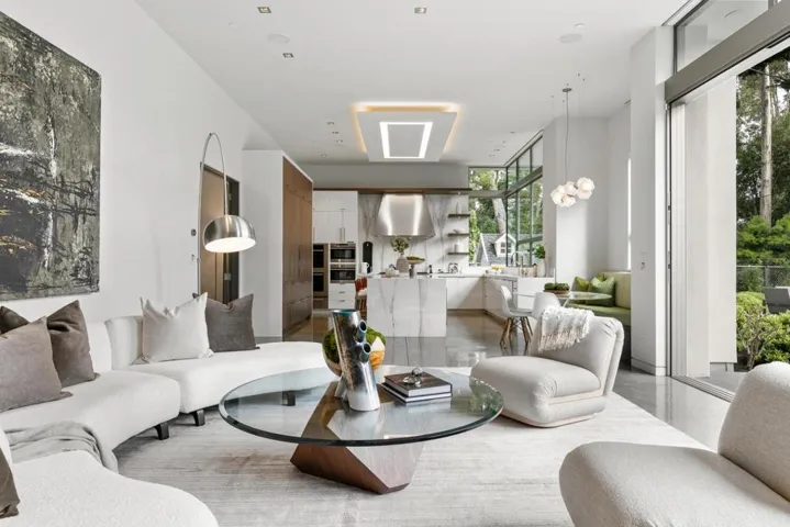 20 Denham Court, Hillsborough, California 94010