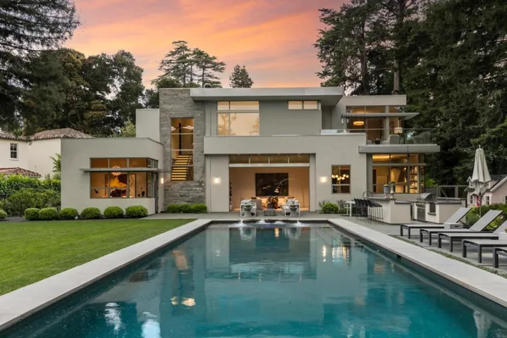 20 Denham Court, Hillsborough, California 94010