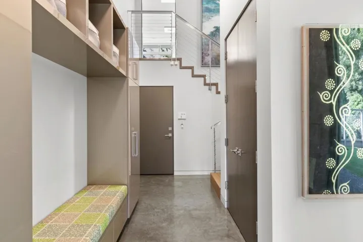 20 Denham Court, Hillsborough, California 94010