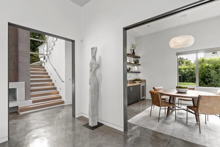 20 Denham Court, Hillsborough, California 94010