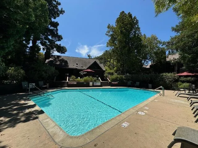 539 Thain Way, Palo Alto, California 94306