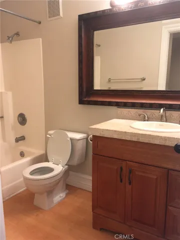 25171 La Jolla Way I, Laguna Niguel, California 92677