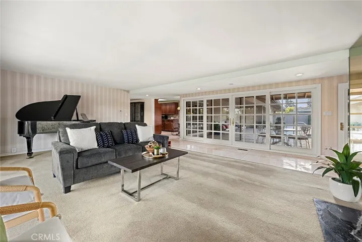 Open and airy rooms are built around an interior courtyard, allowing the entertaining and living spaces to be flooded with natural light. This architecture stays iconic due to its calming and elegant style.