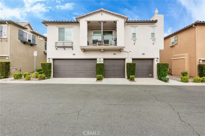 28444 Santa Rosa Lane 546, Saugus, California 91350