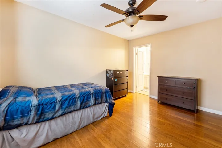 28444 Santa Rosa Lane 546, Saugus, California 91350