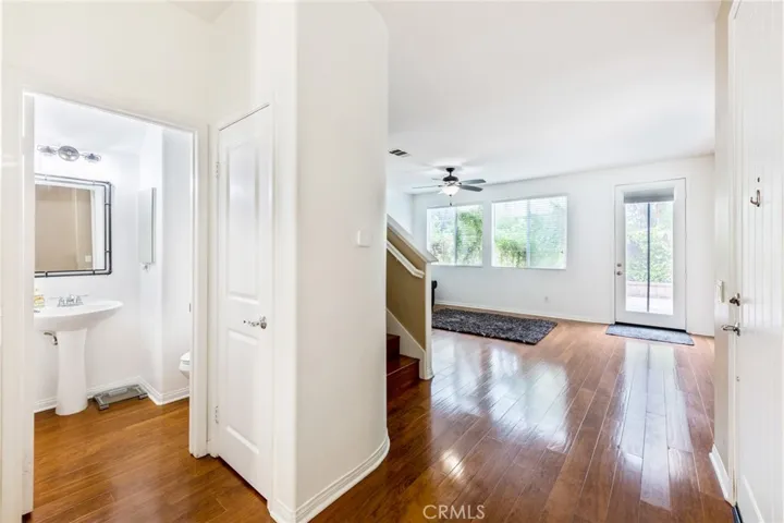28444 Santa Rosa Lane 546, Saugus, California 91350