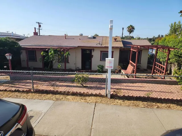 5228 Wightman Street, East San Diego, California 92105