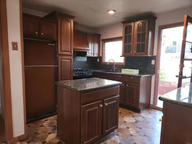 5228 Wightman Street, East San Diego, California 92105