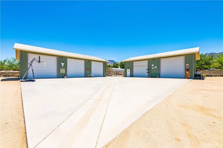 Metal buildings - 4,000 Square Feet