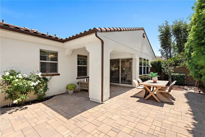 1 Picaflor Street, Rancho Mission Viejo, California 92694