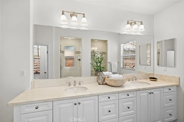 1 Picaflor Street, Rancho Mission Viejo, California 92694