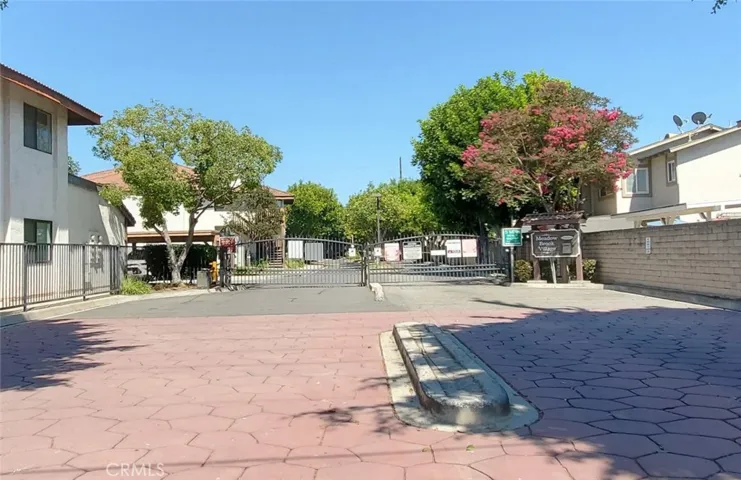13100 Creek View Drive 102, Garden Grove, California 92844