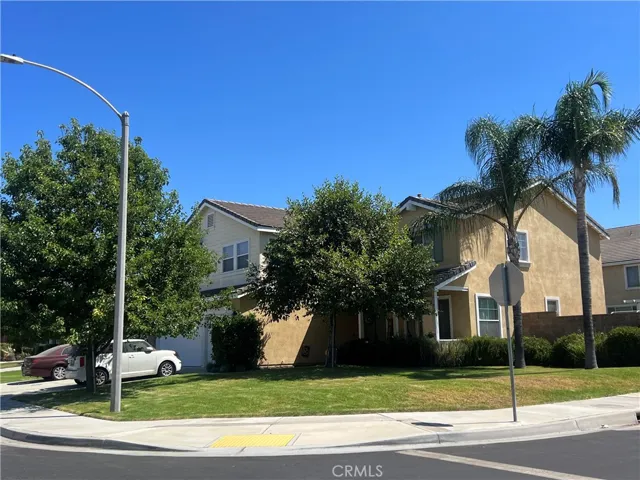 7882 Retriever Street, Eastvale, California 92880