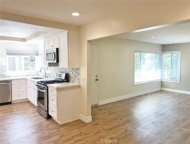 80 Windjammer, Irvine, California 92614