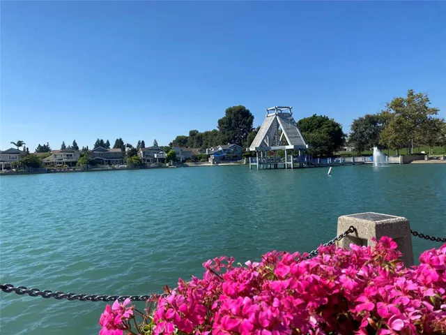 80 Windjammer, Irvine, California 92614
