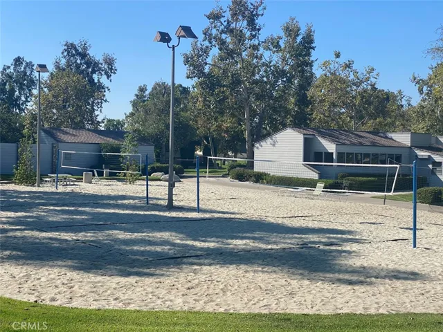 80 Windjammer, Irvine, California 92614