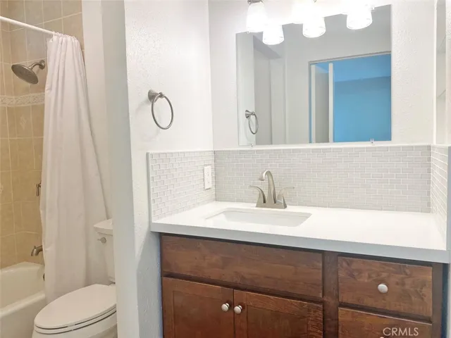 80 Windjammer, Irvine, California 92614
