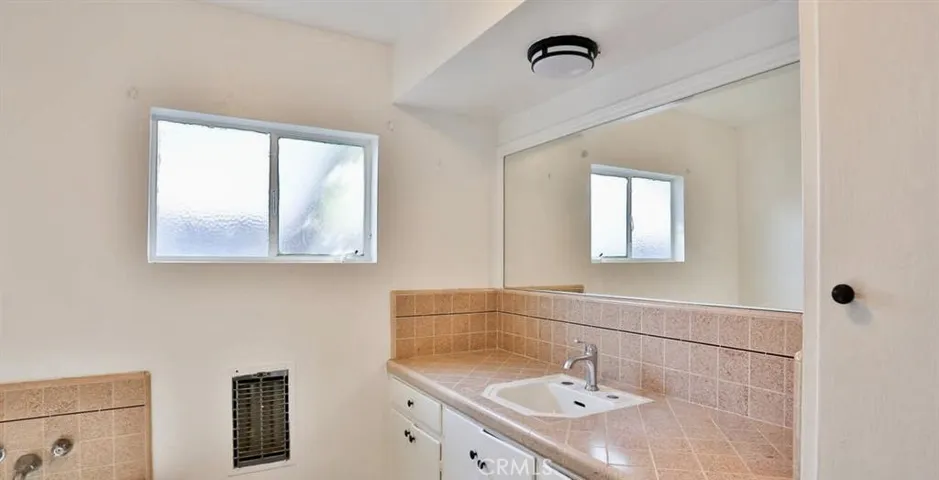 4843 Slauson Avenue, Maywood, California 90270