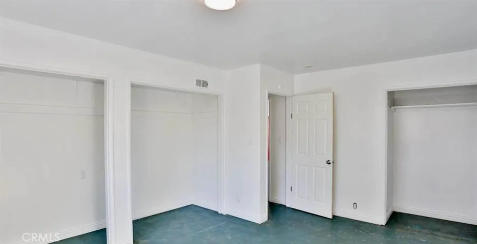 4843 Slauson Avenue, Maywood, California 90270