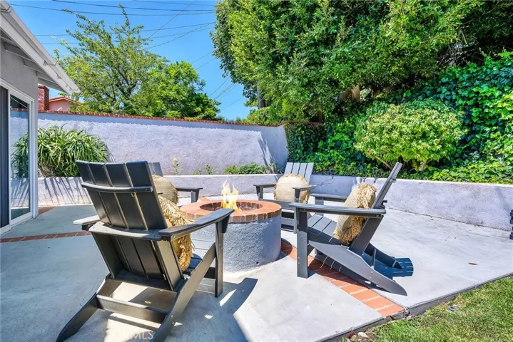 28084 Ella Rd, Rancho Palos Verdes, California 90275