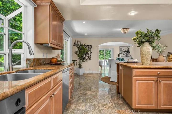 28084 Ella Rd, Rancho Palos Verdes, California 90275