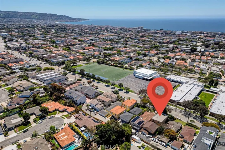 210 N Prospect Avenue, Redondo Beach, California 90277