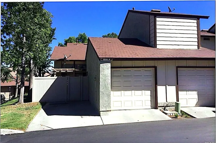 1611 Raintree Place F, Corona, California 92879