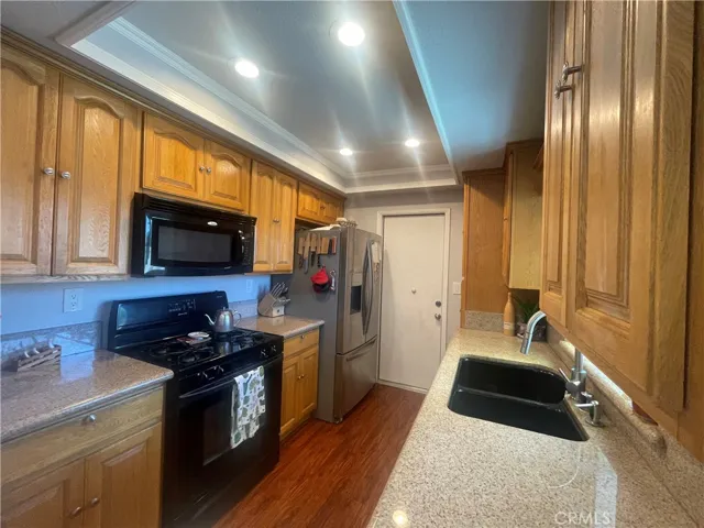1611 Raintree Place F, Corona, California 92879