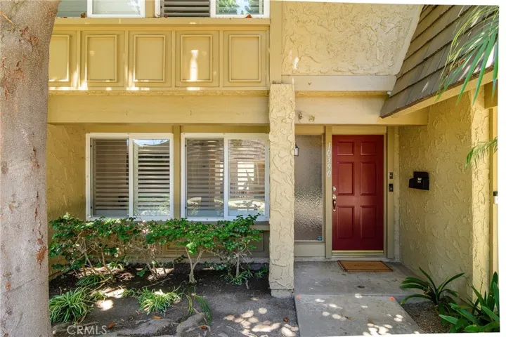 10390 Truckee River Court, Fountain Valley, California 92708