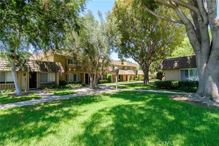 10390 Truckee River Court, Fountain Valley, California 92708